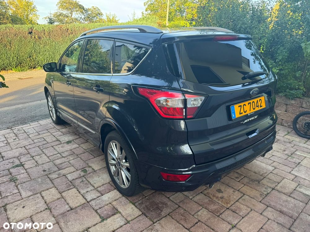 Ford Kuga 2.0 TDCi 4x4 Vignale - 4