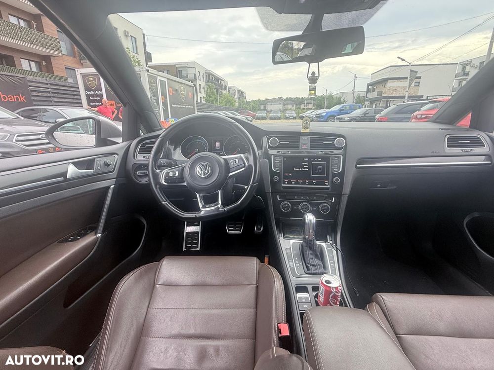 Volkswagen Golf Standard - 13