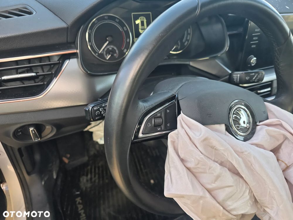 Skoda Kamiq 1.0 TSI Drive - 17