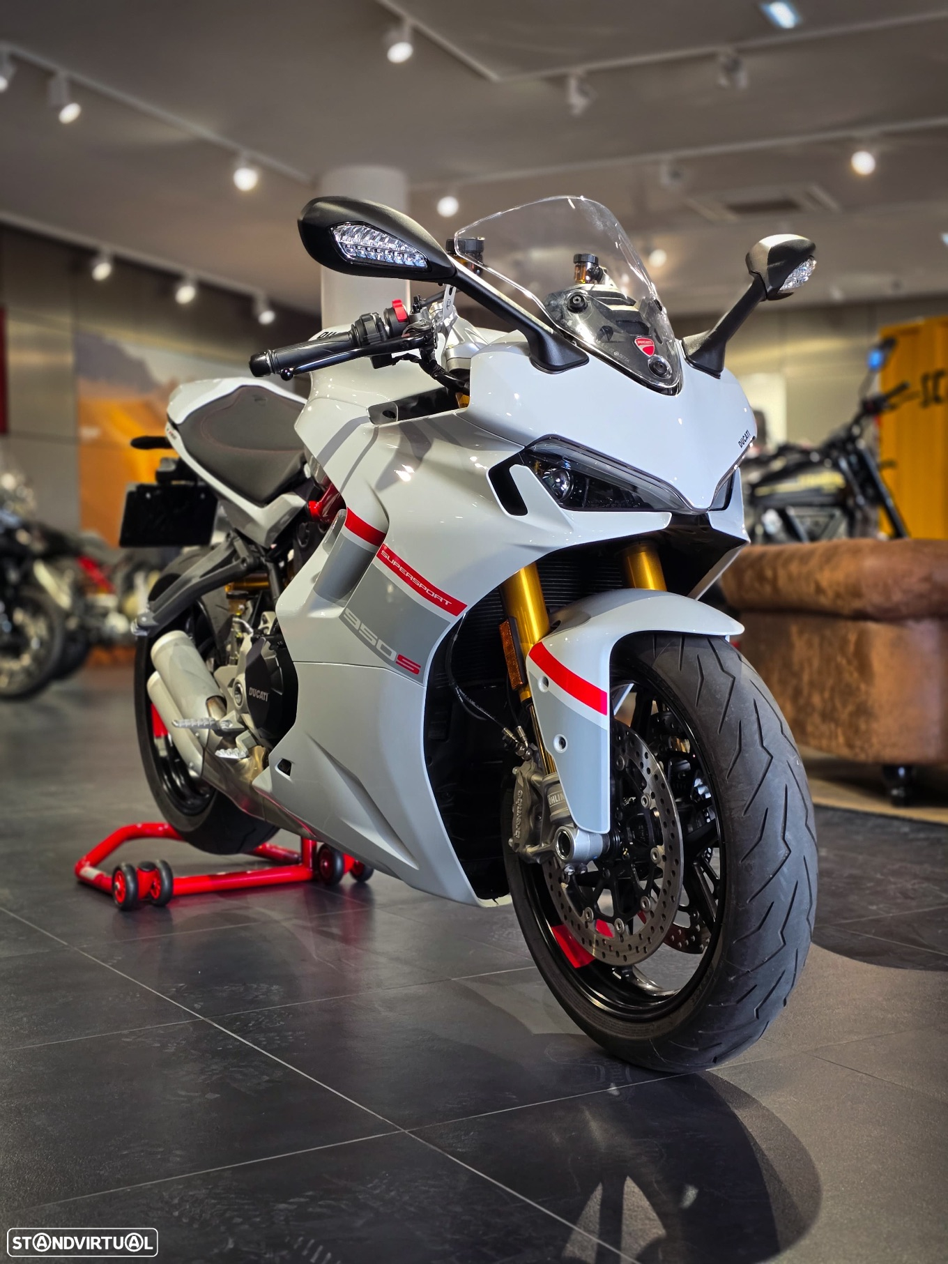 Ducati Supersport 950 - 4