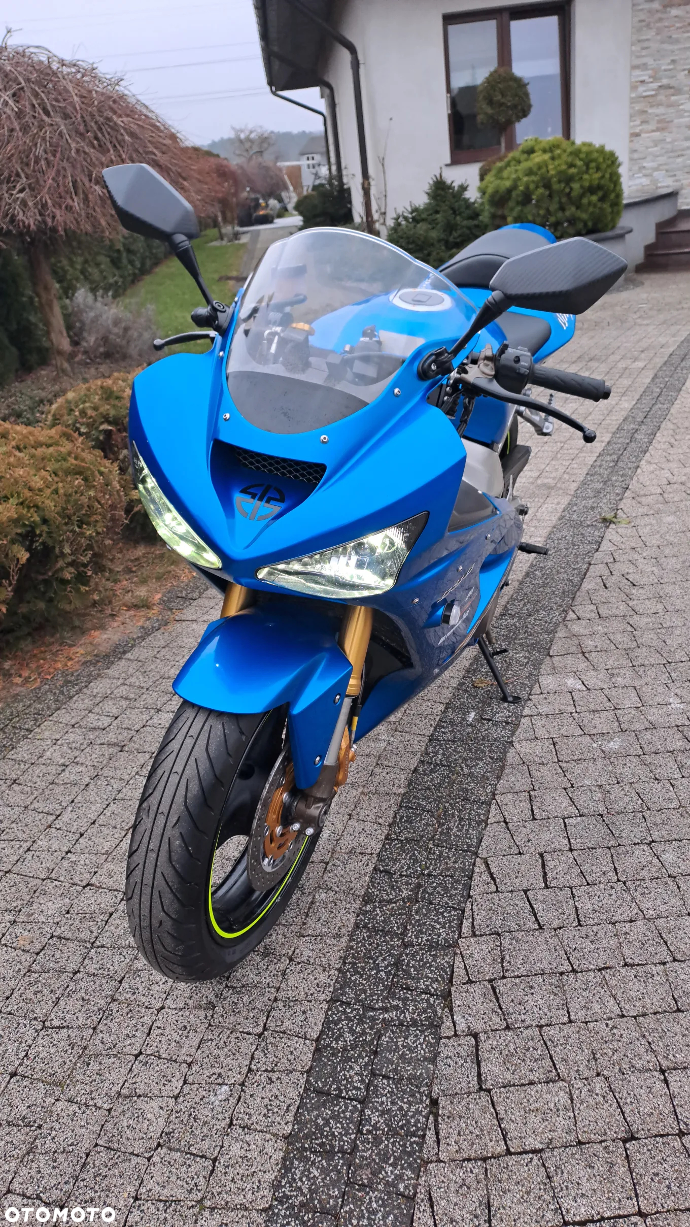 Kawasaki ZX - 20