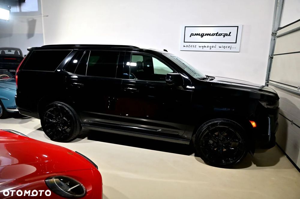 Cadillac Escalade - 10