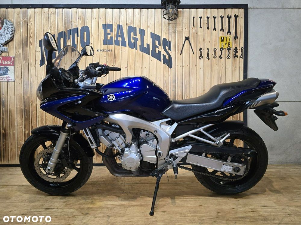 Yamaha FZ - 15