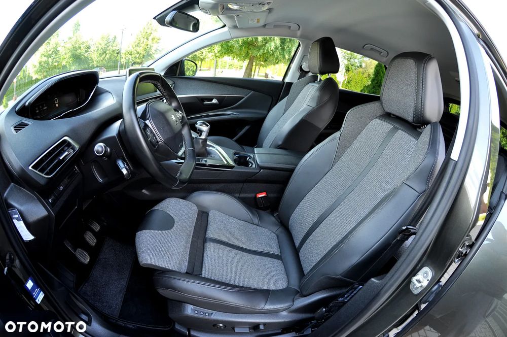 Peugeot 3008 BlueHDi 130 Stop & Start Allure - 22