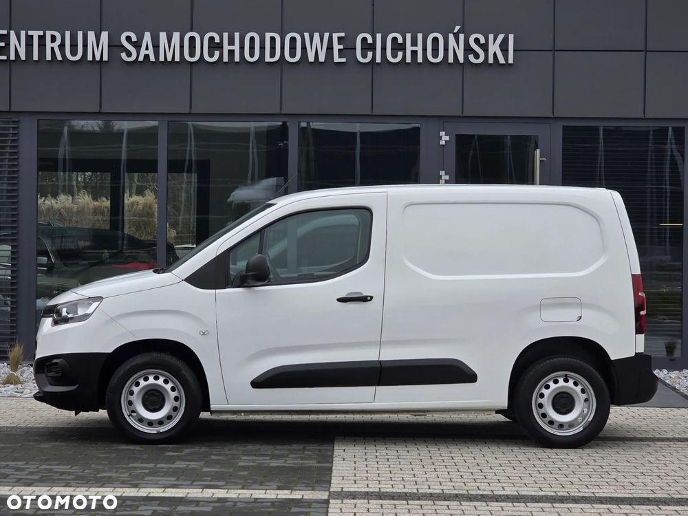 Toyota Proace City 2.0t 1.5 D-4d 100KM  3 OSOBOWA Furgon Blaszak BEZWYPADKOWA z Polskiego Salonu I Pierwszy i Jedyny Właściciel I Pełna Faktura Vat 23% - 17