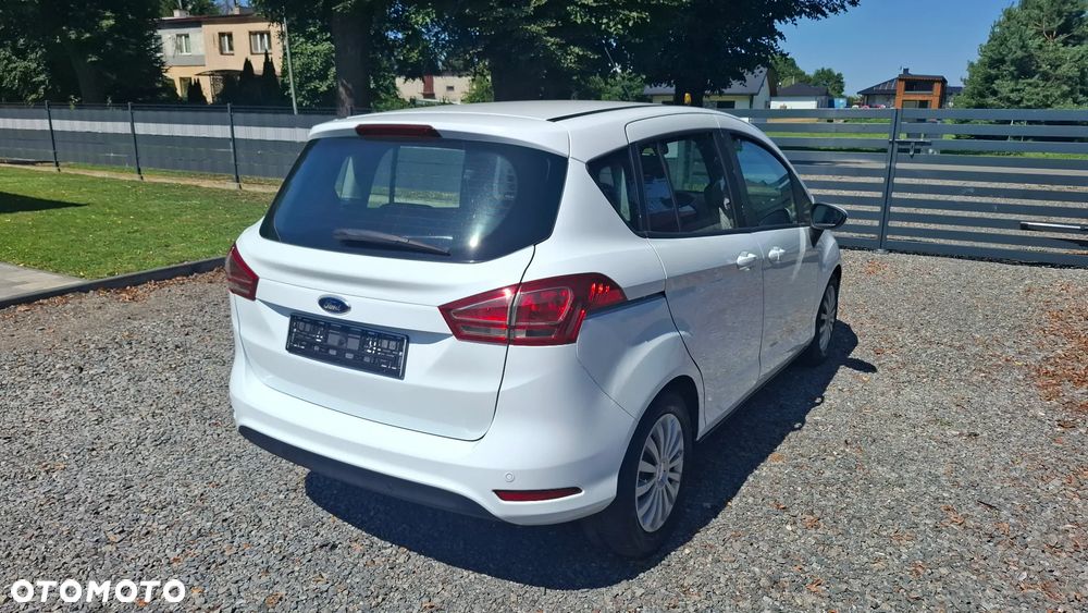 Peugeot 207 1.4 16V Trendy - 5