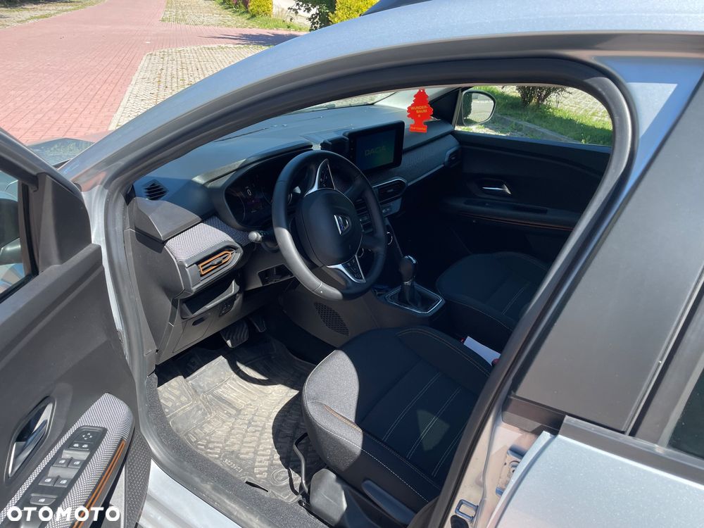 Dacia Sandero Stepway 1.0 TCe Comfort CVT - 8