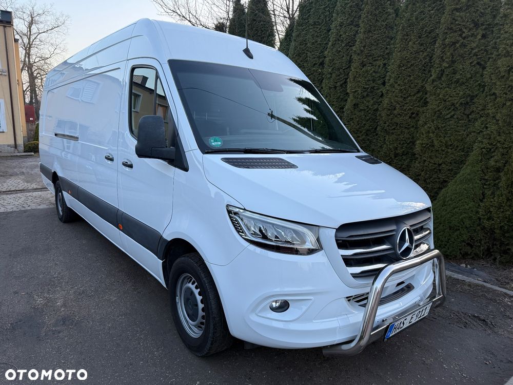 Mercedes-Benz Sprinter 319 CDI 3.0 - 23