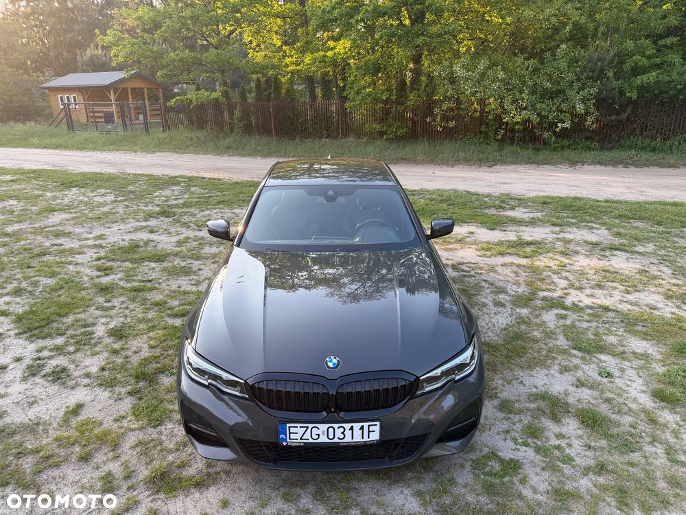 BMW Seria 3 320d xDrive M Sport Shadow - 12