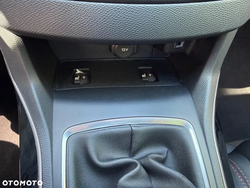 Peugeot 308 GTi by Sport - 23
