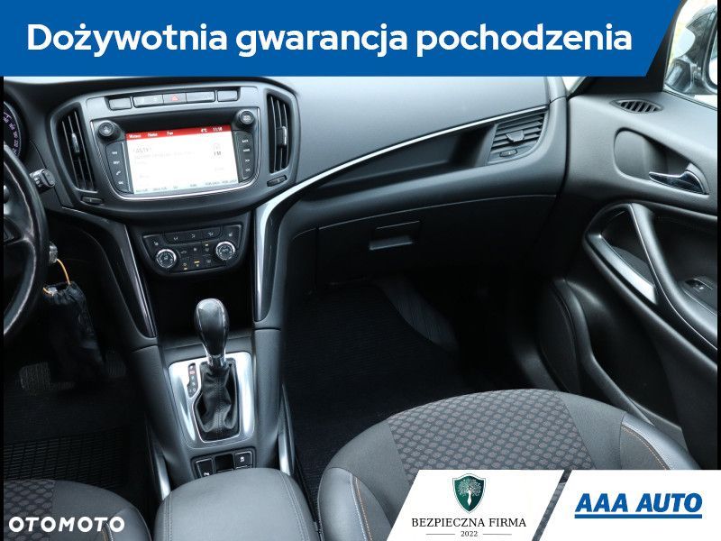 Opel Zafira - 9