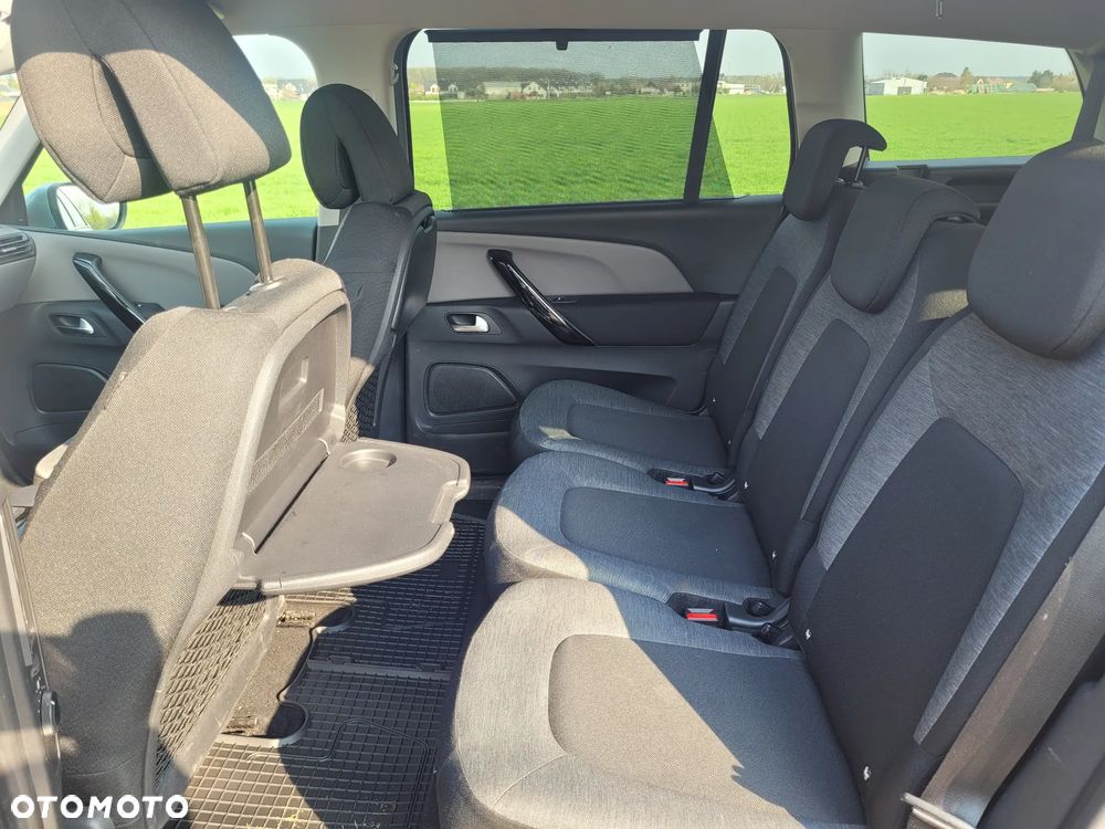 Citroën C4 SpaceTourer - 17