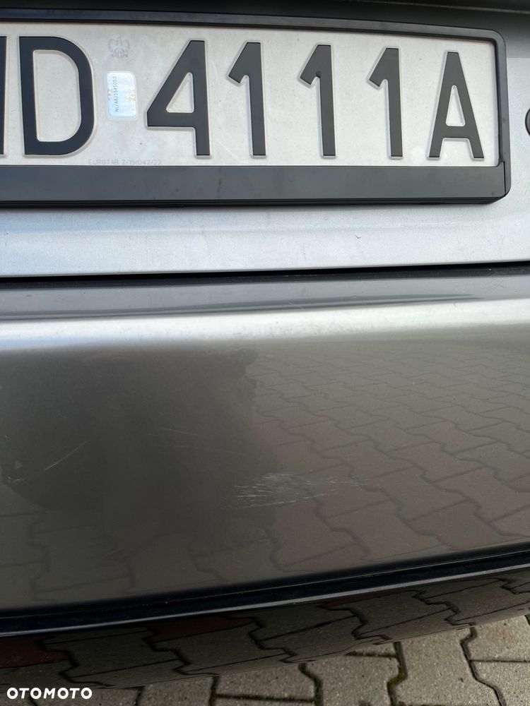 BMW Seria 5 520i - 7