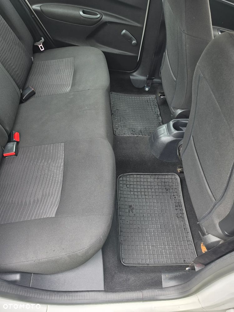 Peugeot 301 1.6 BlueHDi Active - 14