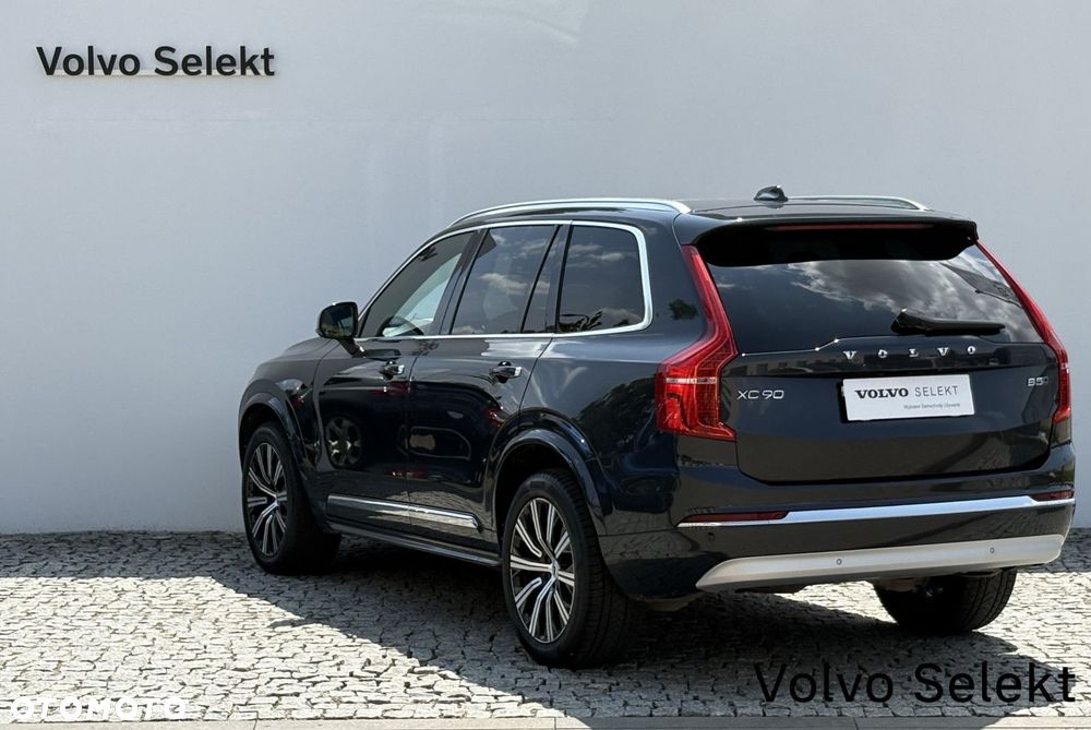 Volvo XC 90 - 7