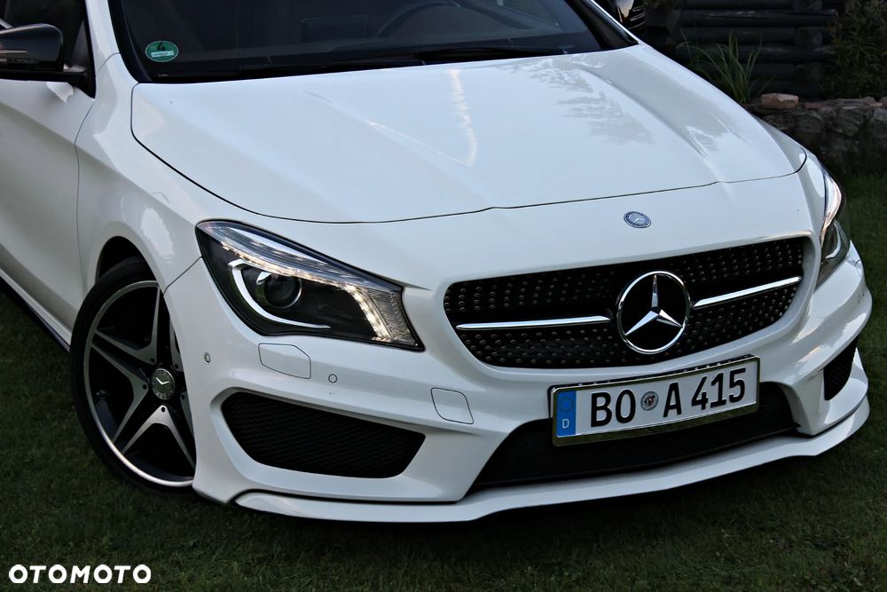 Mercedes-Benz CLA 200 7G-DCT AMG Line - 3