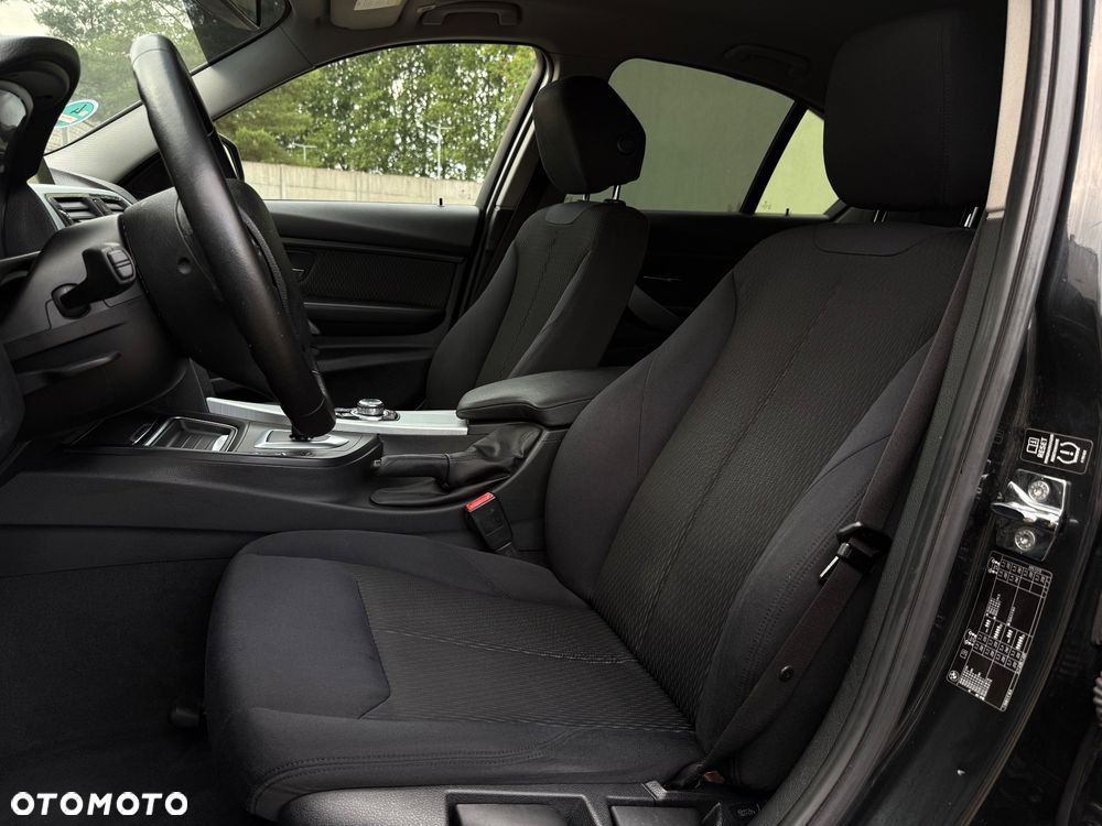 BMW Seria 3 - 9