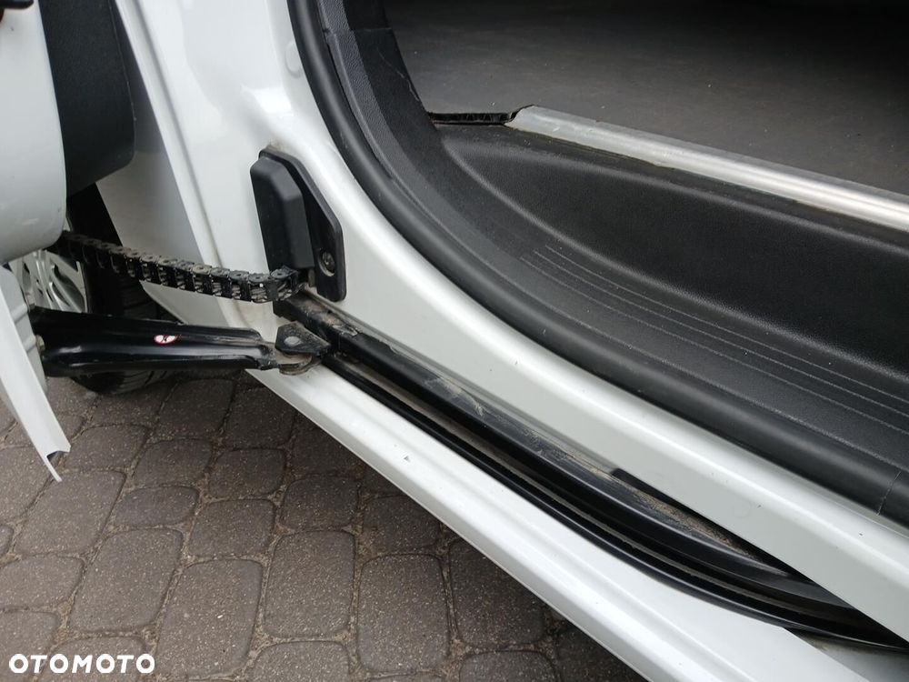 Toyota PROACE CITY - 13