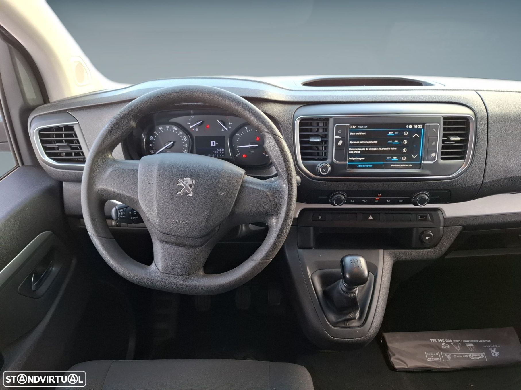 Peugeot Traveller 1.5 BlueHDi L3H1 Business Long - 18