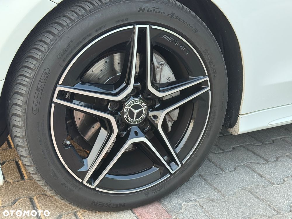 Mercedes-Benz Klasa C 200 d 9G-TRONIC AMG Line - 12