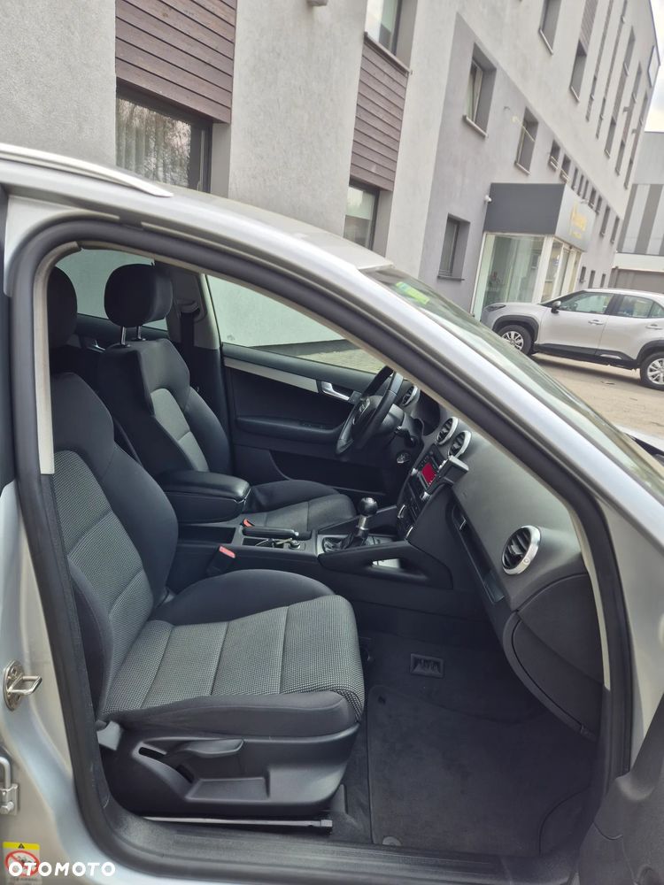 Audi A3 Sportback 2.0 TDI DPF Ambition - 8