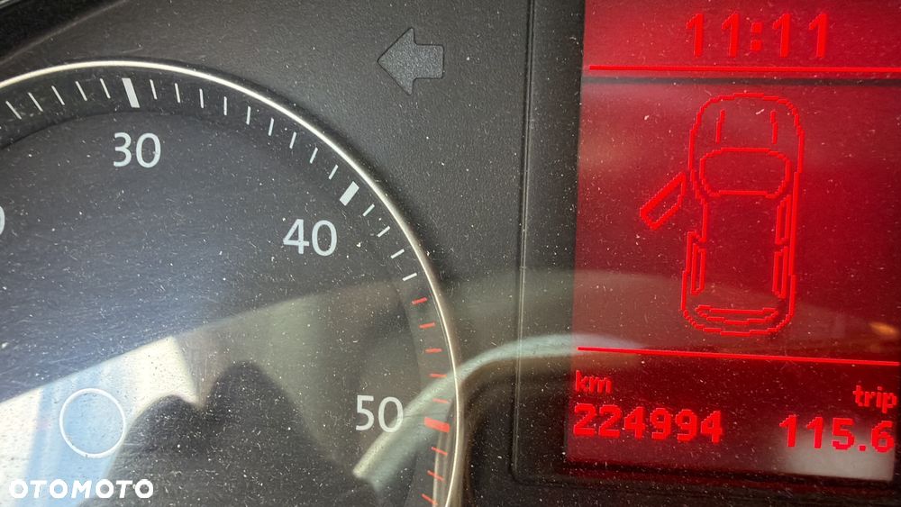Volkswagen Golf 1.9 TDI DPF Comfortline - 19