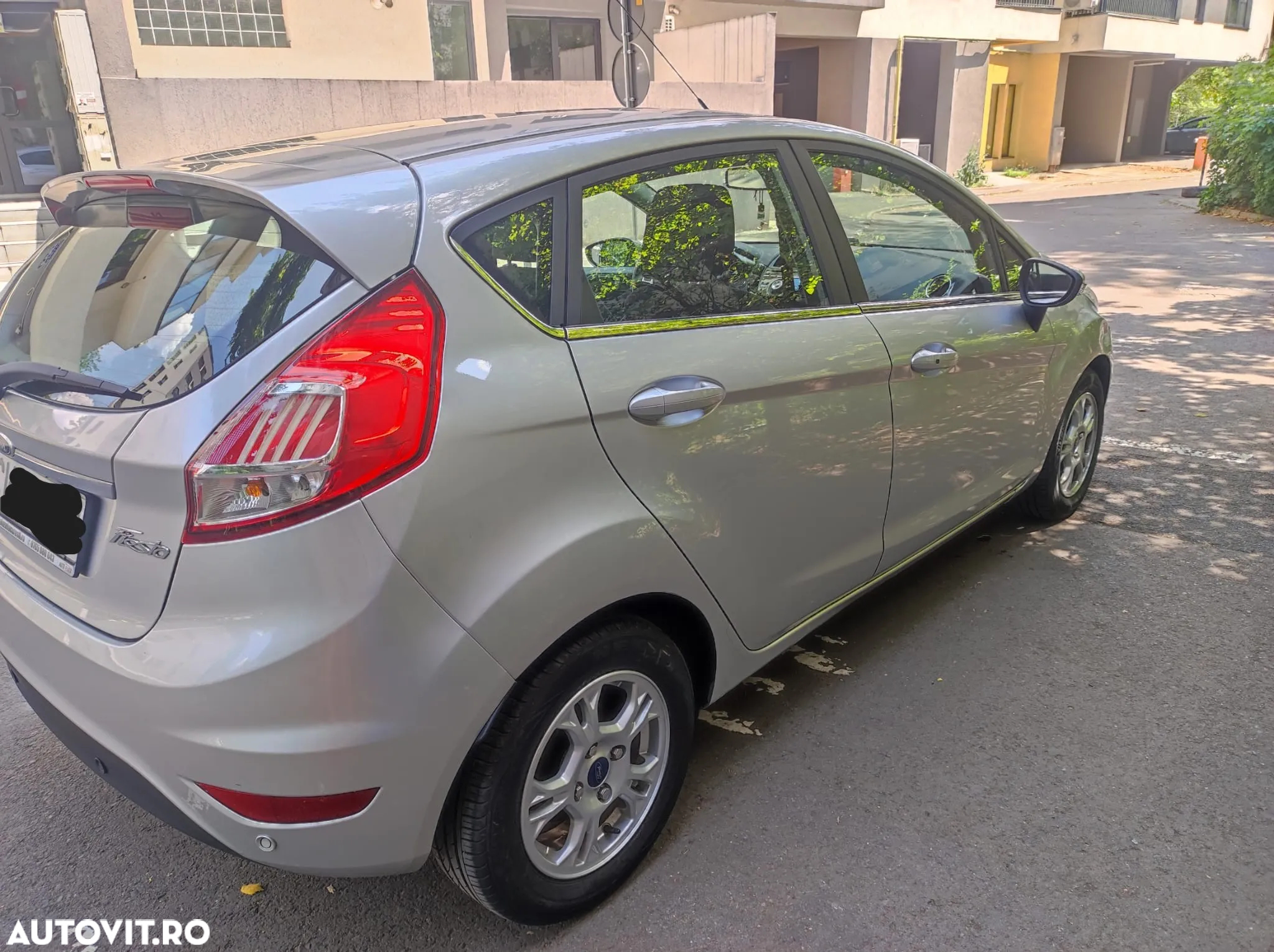 Ford Fiesta 1.5 TDCi Titanium - 4