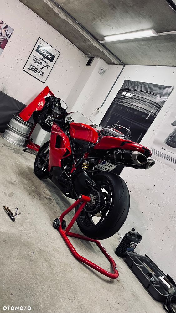Ducati 848 - 7