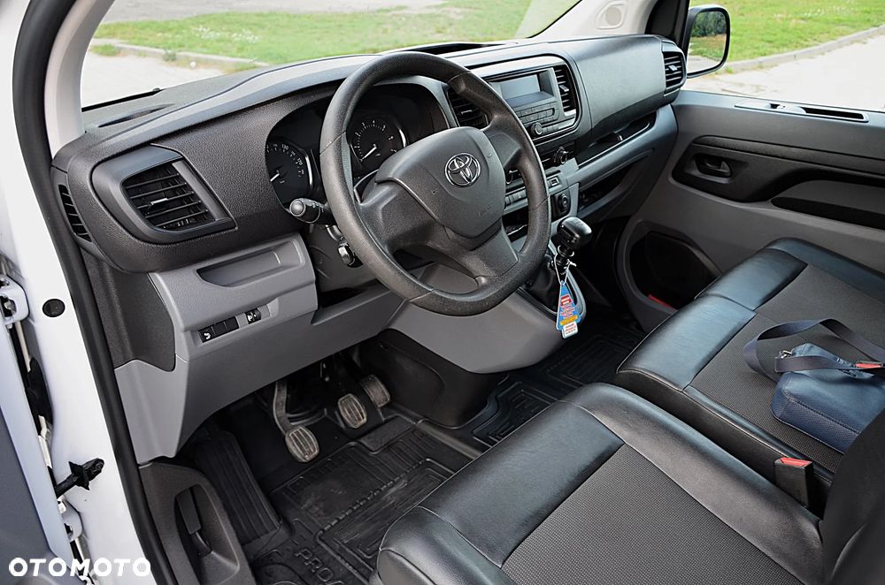 Toyota PROACE - 12