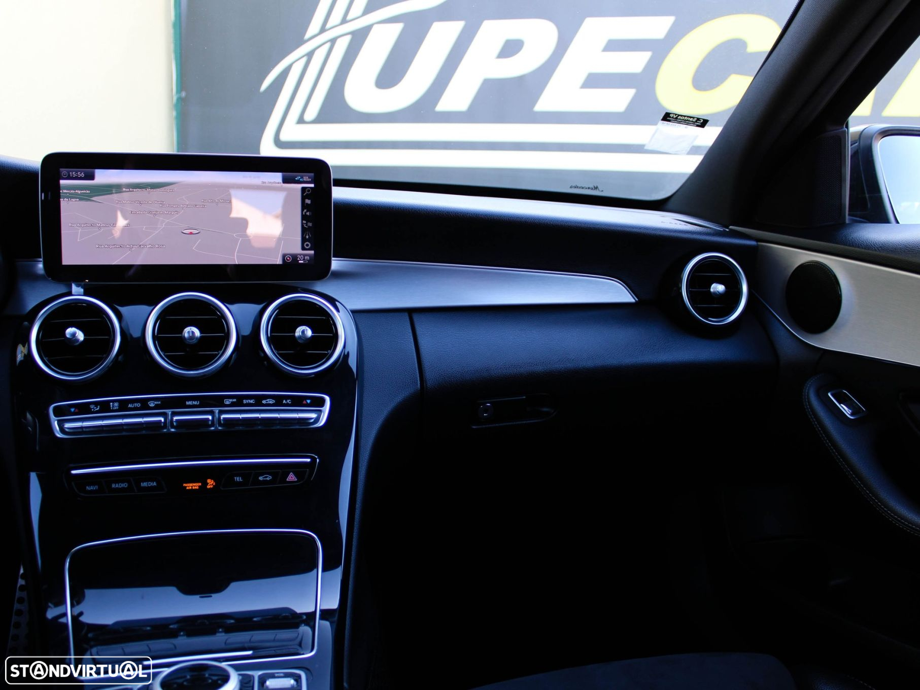 Mercedes-Benz C 220 d AMG Line - 24