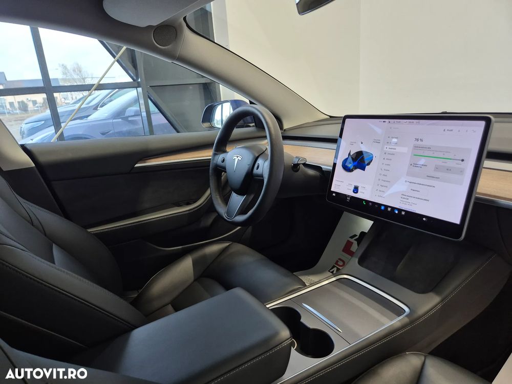 Tesla Model 3 Langstreckenbatterie Allradantrieb Dual Motor - 8