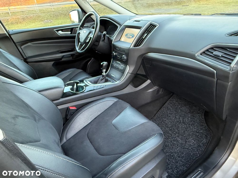 Ford S-Max 2.0 TDCi Titanium - 30