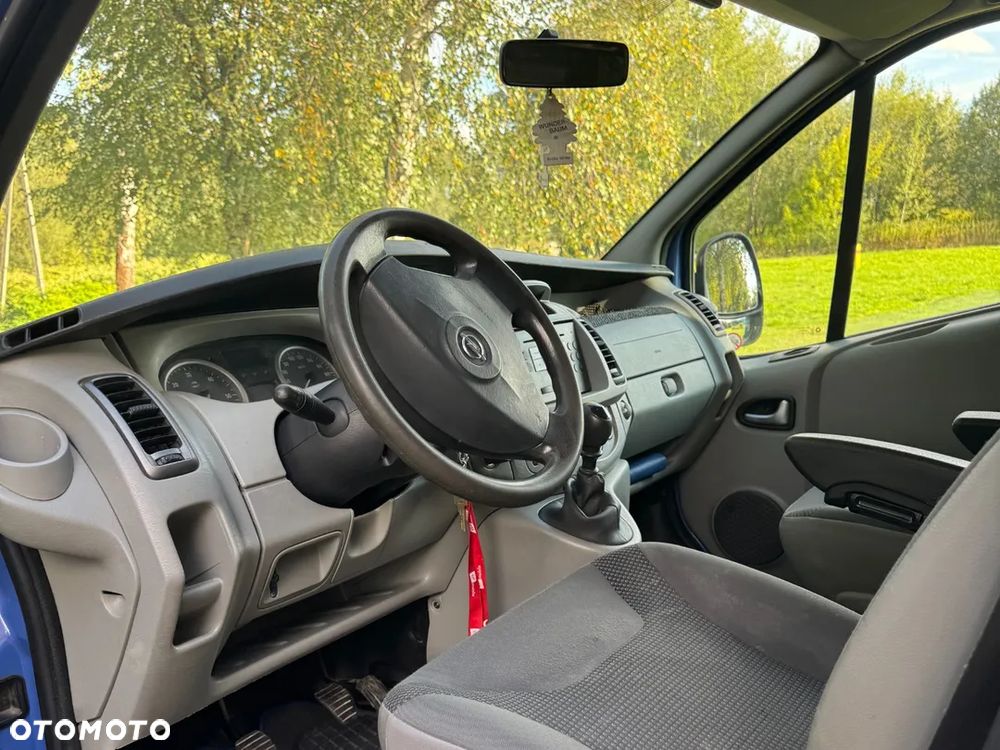 Opel Vivaro - 6
