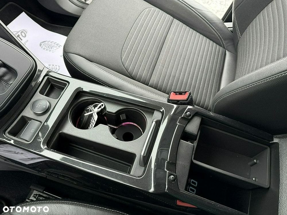 Ford Kuga - 18