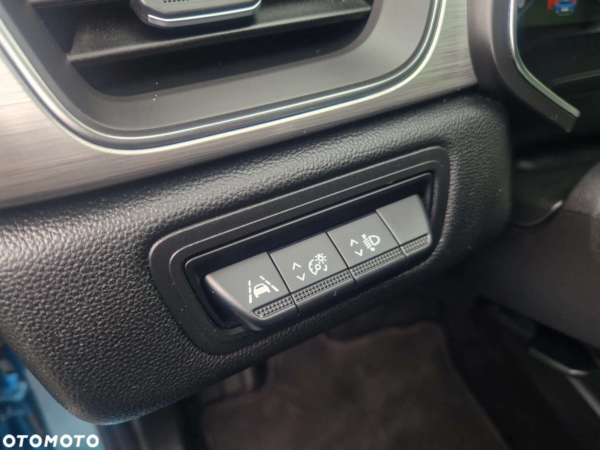 Renault Captur 1.3 TCe Intens EDC - 27
