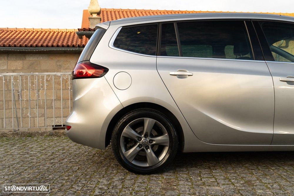 Opel Zafira 1.6 CDTi Cosmo - 19