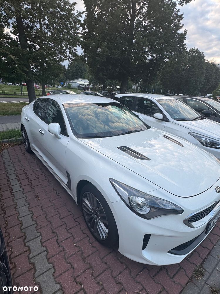 Kia Stinger 2.0 T-GDI L - 37