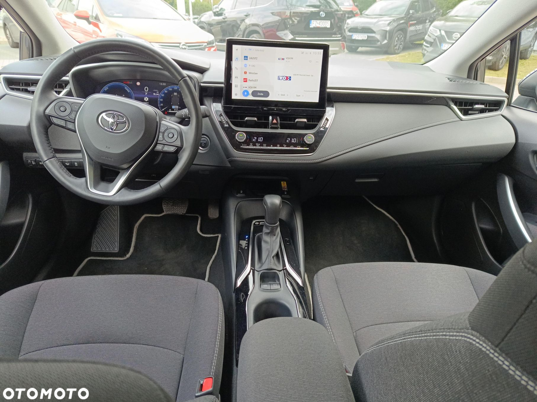 Toyota Corolla 1.8 Hybrid Comfort - 10