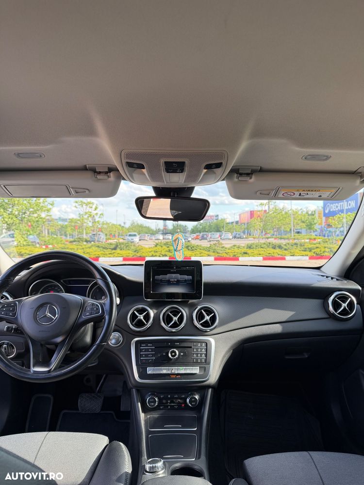 Mercedes-Benz GLA 200 d 4MATIC Aut. - 5