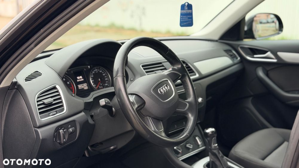 Audi Q3 - 40