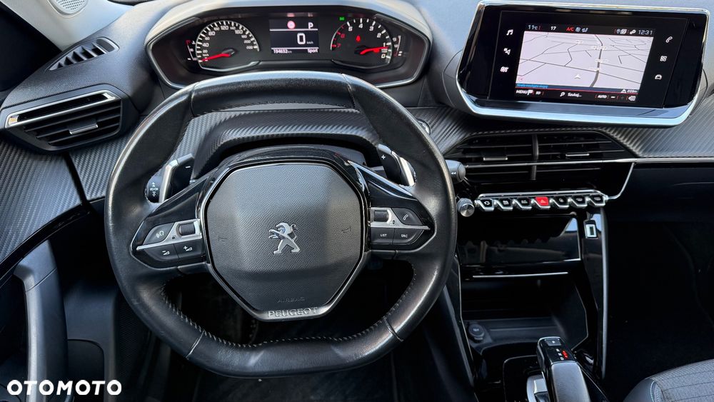 Peugeot 2008 1.5 BlueHDi Allure S&S EAT8 - 20