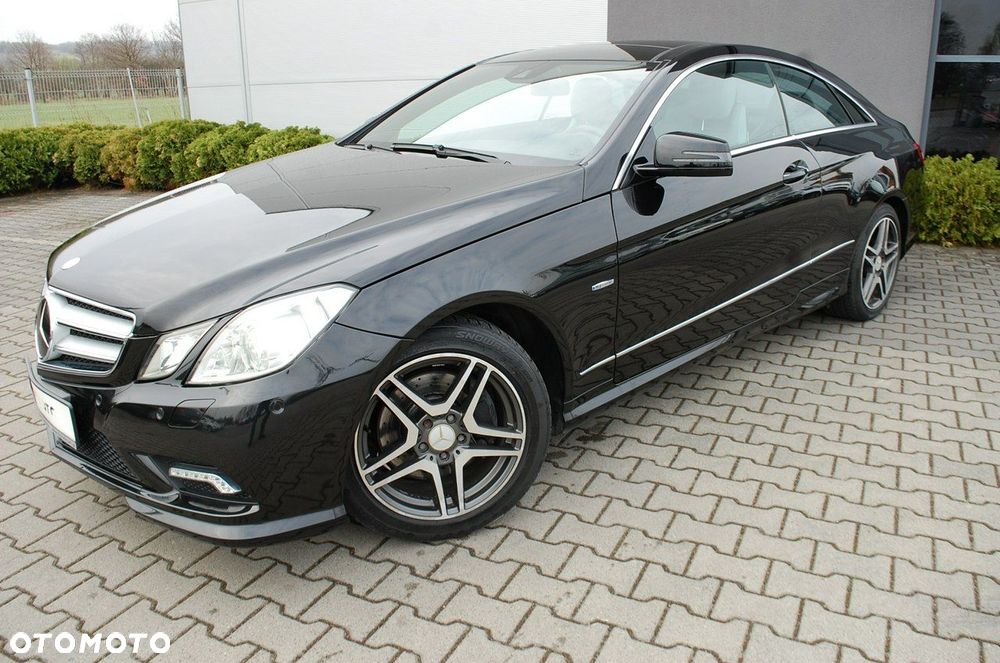 Mercedes-Benz Klasa E - 16