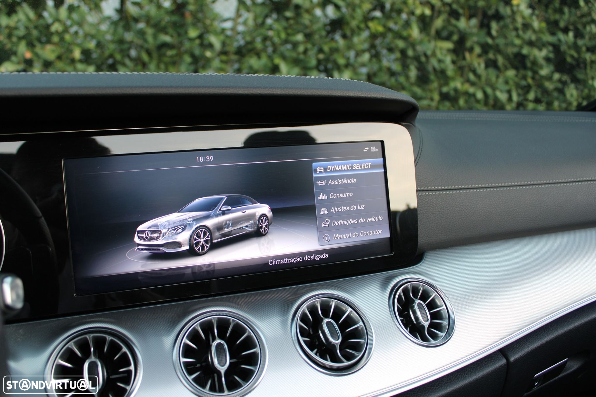 Mercedes-Benz E 220 d AMG Line - 22