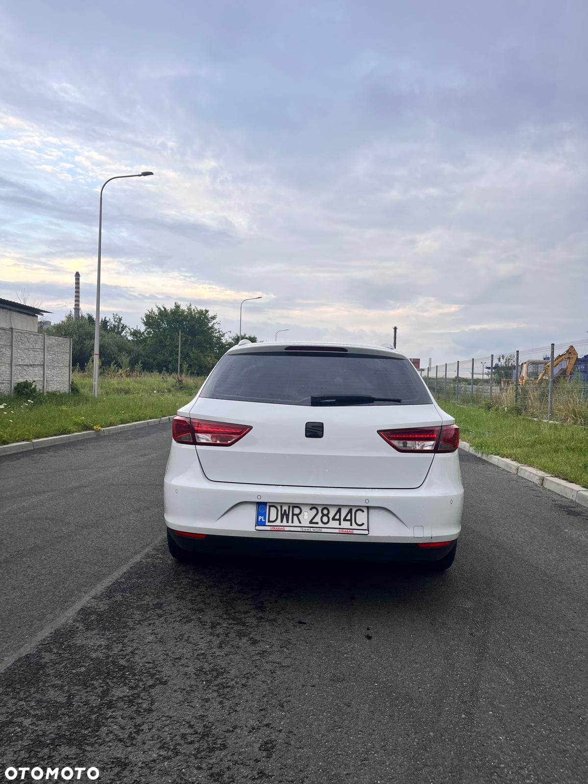Seat Leon 2.0 TDI Style S&S DSG - 5