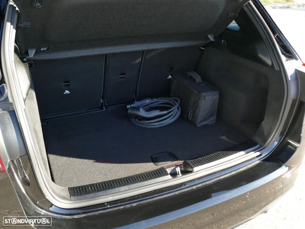 Mercedes-Benz B 250 e AMG Line - 13