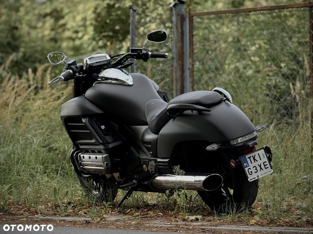 Honda Valkyrie - 3