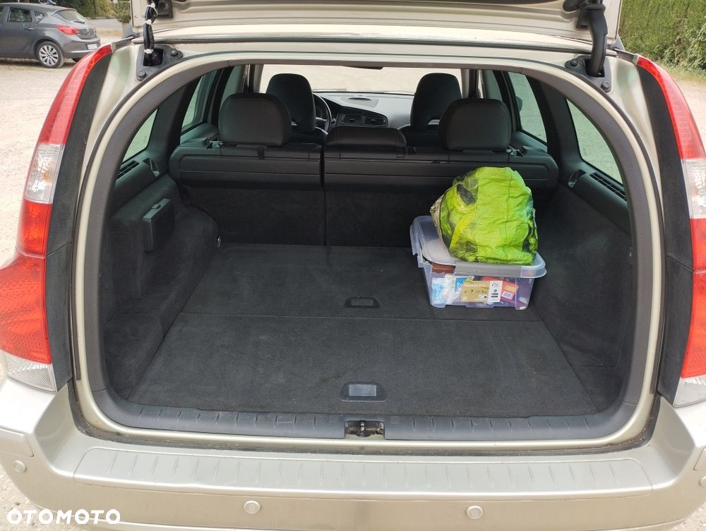Volvo V70 - 8