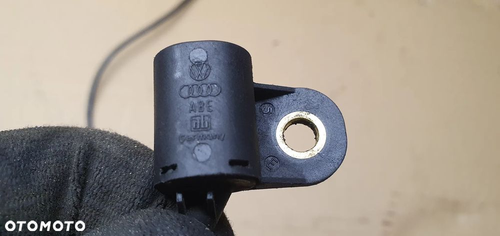 Czujnik położenia wałka rozrządu Audi A4 B6 038906433A - 7