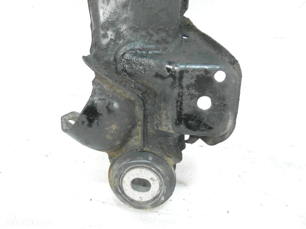 SANKI PRZÓD AUDI A4 B5 1.8 - 8