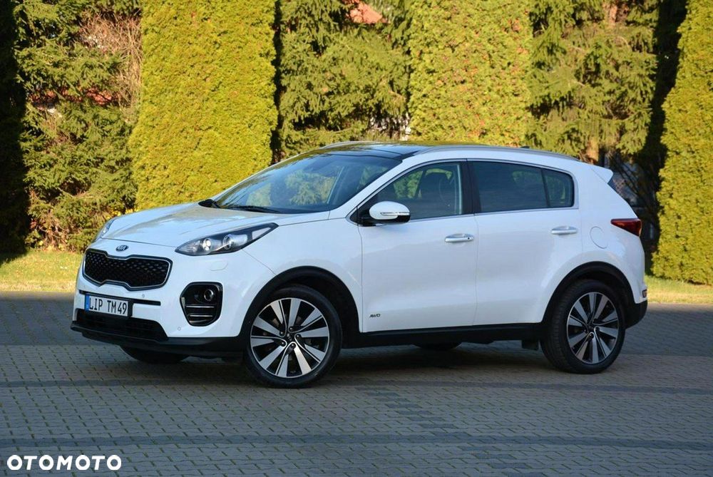 Kia Sportage 2,0 CRDI AWD Platinum - 3
